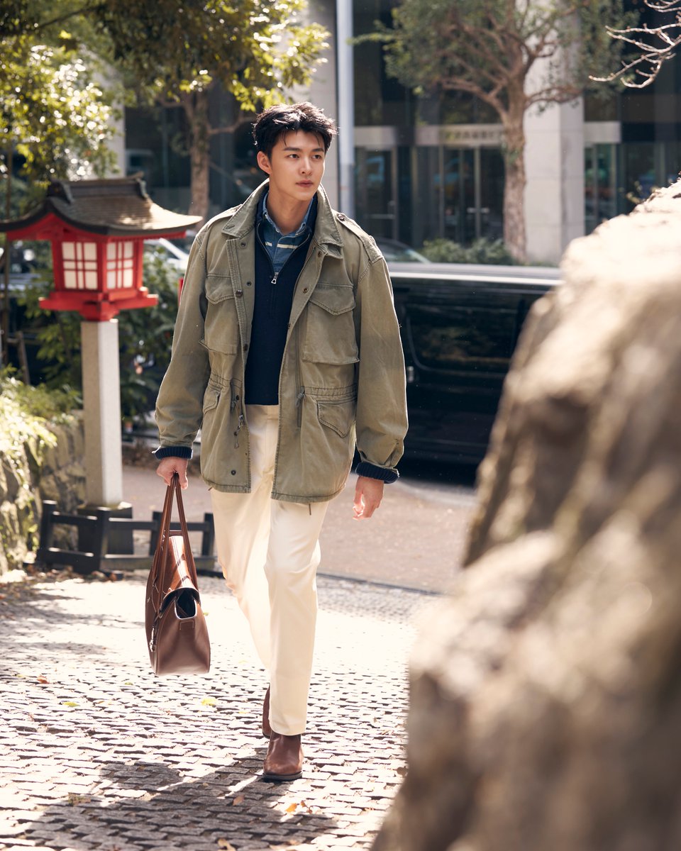 Entup2date's tweet photo. พาชม 2 ลุค Street Style ของ  มีน นิชคุณ ผ่านเสน่ห์หลากหลายมุมของกรุงโตเกียว ก่อนเข้าร่วมงาน Polo Fest โดยทั้งคู่ถ่ายทอดสไตล์ American Classic ผ่านไอเท็มจาก Polo Ralph Lauren 

#RalphLauren #PoloFest
#meennicha8 #PoloFestxMeen https://t.co/AgAC7i0NnD