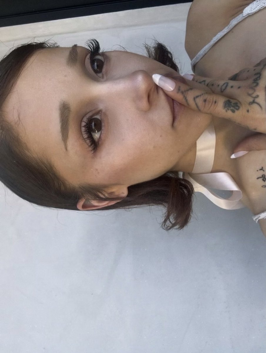 blaaaazed's tweet photo. OH MY FUCKING GOD????????????? https://t.co/rgRwc3ytld
