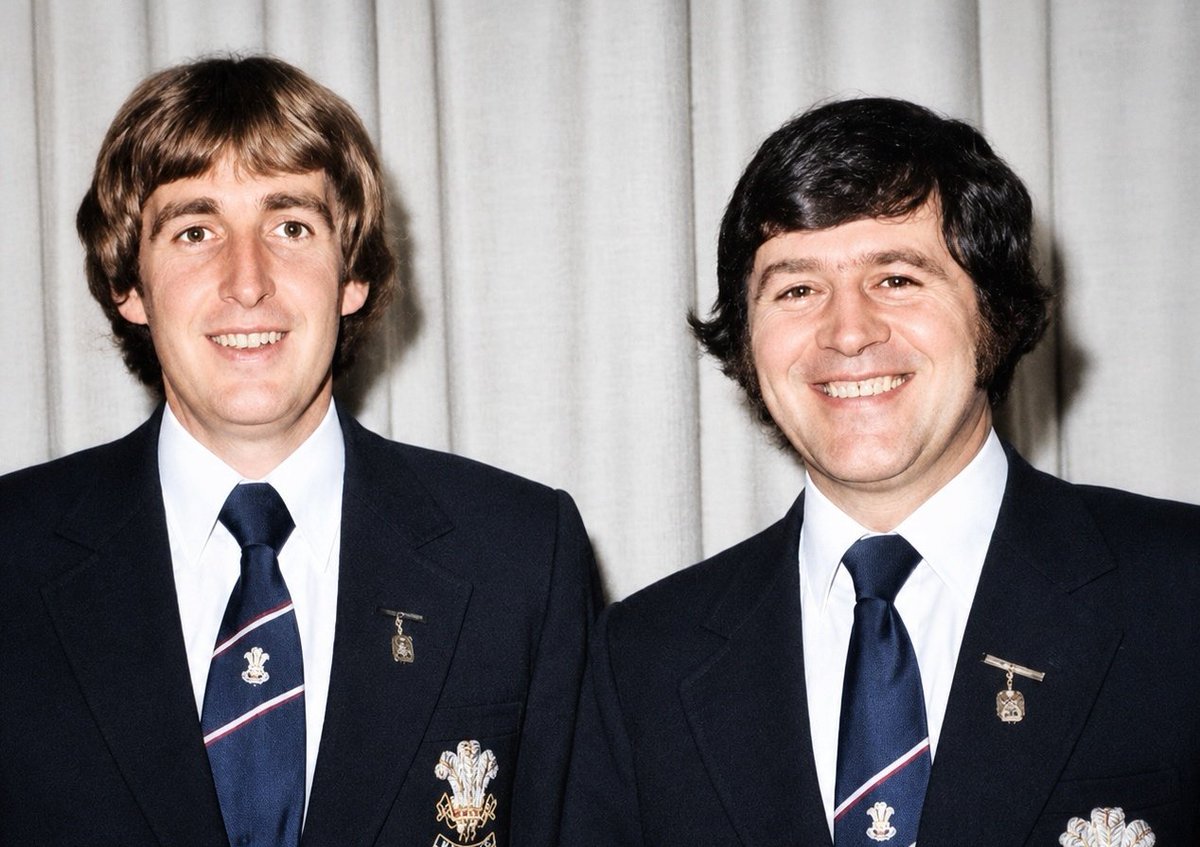 baizewatch's tweet photo. Terry Griffiths and Doug Mountjoy representing Wales at the 1976 IBSF (amateur) World Snooker Championship in Johannesburg, Mountjoy turned professional after winning the event - October 1976 https://t.co/Gx9fxjnsDS