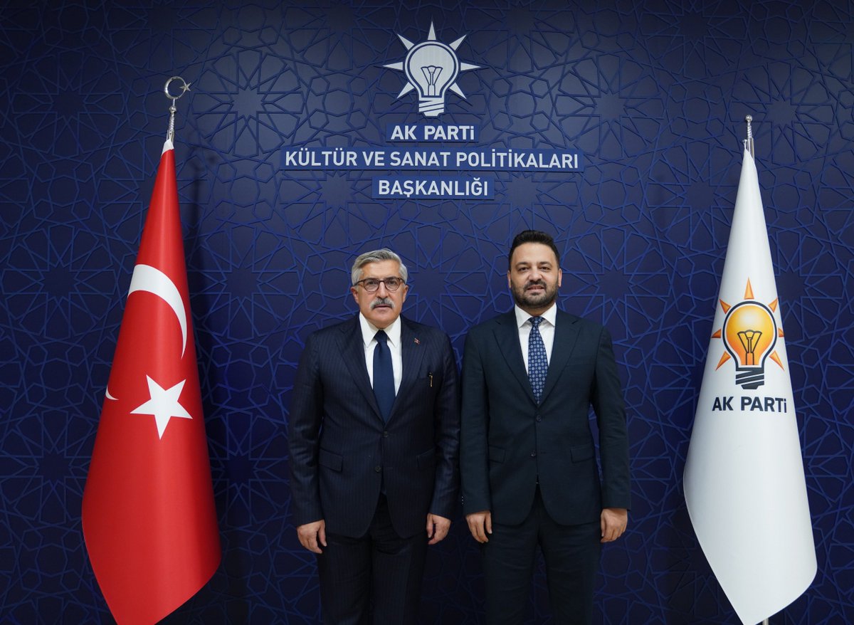 MFAygun's tweet photo. 📍 AK Parti Genel Merkezi

Genel Başkan Yardımcımız, Kültür ve Sanat Politikaları Başkanımız Sayın @HuseyinYayman’ı ziyaret ettik.

Görüşmemizde; Nevşehir’imizin sahip olduğu eşsiz kültürel mirası, Kapadokya’mızın değerlerini ve şehrimizin kültür, sanat ve turizm alanındaki potansiyeli ve çalışmalar üzerine istişarelerde bulunduk.

Kıymetli Başkanımıza nazik ev sahipliği, Nevşehir’imize gösterdiği yakın ilgi ve destekleri için teşekkür ediyorum.
