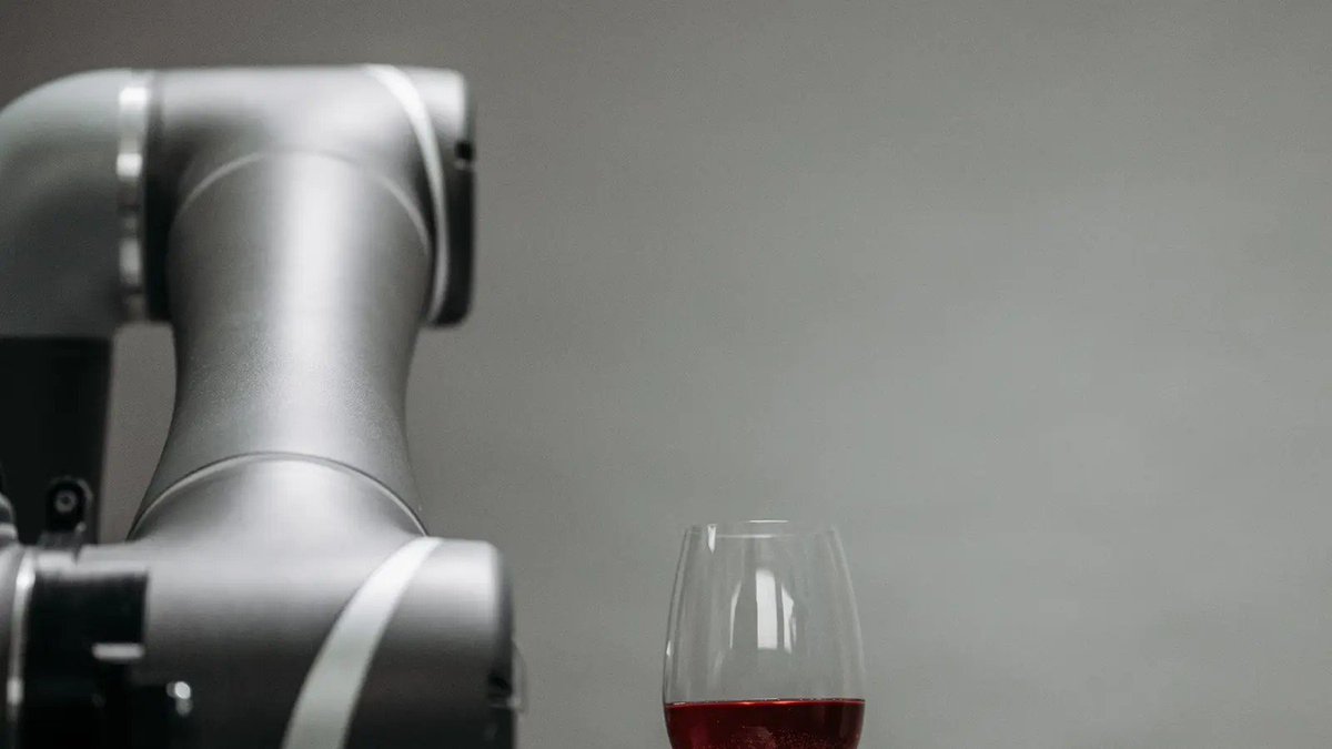 ClassyAiNews's tweet photo. Where did that pallet go? Ask the whole robot fleet.

In Industrial ReMEmbR, an arXiv preprint from NVIDIA-linked researchers, robots log what they see, when and where into one shared memory a single query can search.

https://t.co/auO4cqwsRq #Robotics https://t.co/24l4Lc6VFR