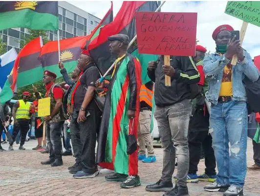 NigeriaStories's tweet photo. The Federal High Court in Abuja today convicted and sentenced a self-confessed member of the Indigenous People of Biafra (IPOB), Mr. Paul Okechukwu, 48, to 20 years in prison for belonging to a proscribed organisation. https://t.co/YMJhUhH5qH
