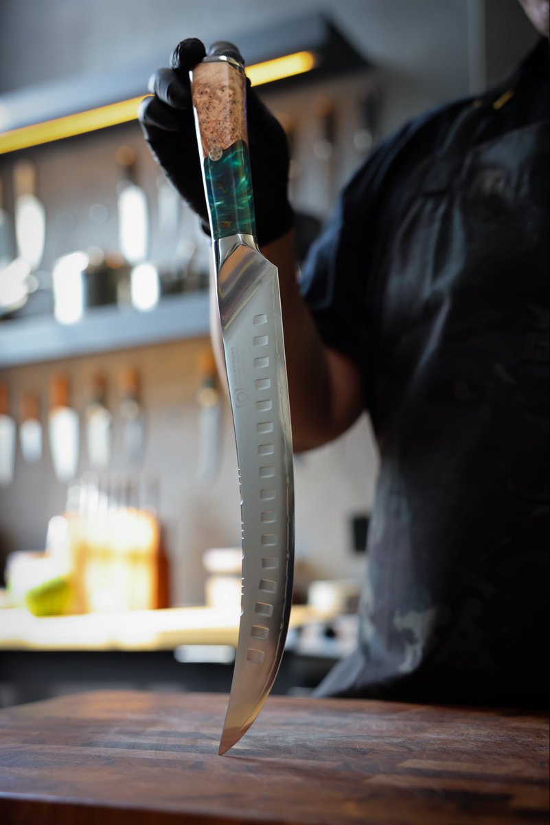 dalstrong's tweet photo. Built for the craft. Inspired by legends. ⚔️🔪
The Valhalla Series 10” Butcher Knife delivers powerful cuts, precision, and bold Viking-inspired design.

Shop now at https://t.co/LqglyGH0q5 👈

#Dalstrong #ValhallaSeries #ButcherKnife https://t.co/LUspq7cE5d