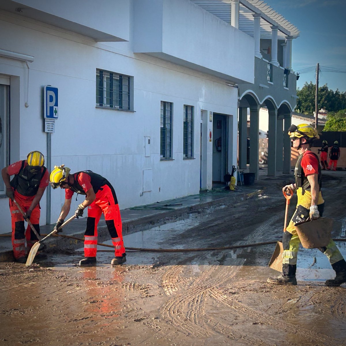 JCValderrama25's tweet photo. Hoy, en Els Poblets para conocer sobre el terreno, los trabajos de recuperación en el municipio tras la #DanaAdam https://t.co/uZ3KCNFnQQ