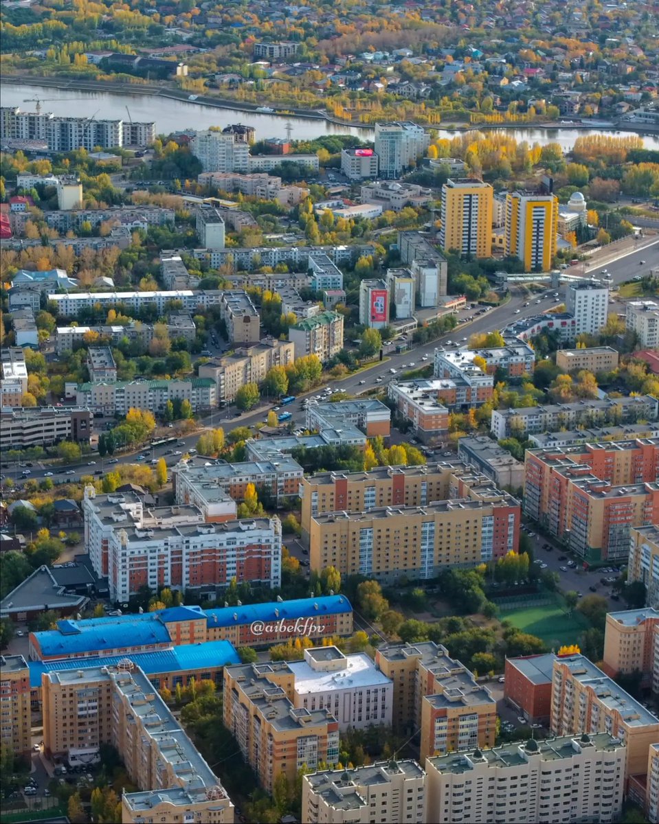NatureRoot88's tweet photo. Astana , Kazakhstan https://t.co/1sryrYaS1D