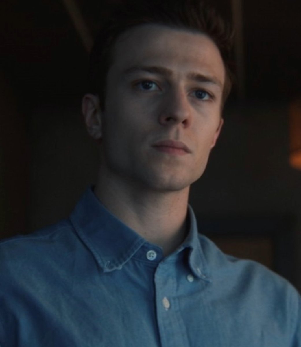 acervyagathario's tweet photo. Ruaridh Mollica sobre como seria a dinâmica entre Tommy e Agatha no MCU:

"Ele deve se lembrar de Agatha como vizinha, talvez até com algum trauma de infância. Ainda assim, os dois acabariam se dando muito bem e aprontando muitas confusões juntos" #AgathaAllAlong #VisionQuest https://t.co/AX0mSj9sa0