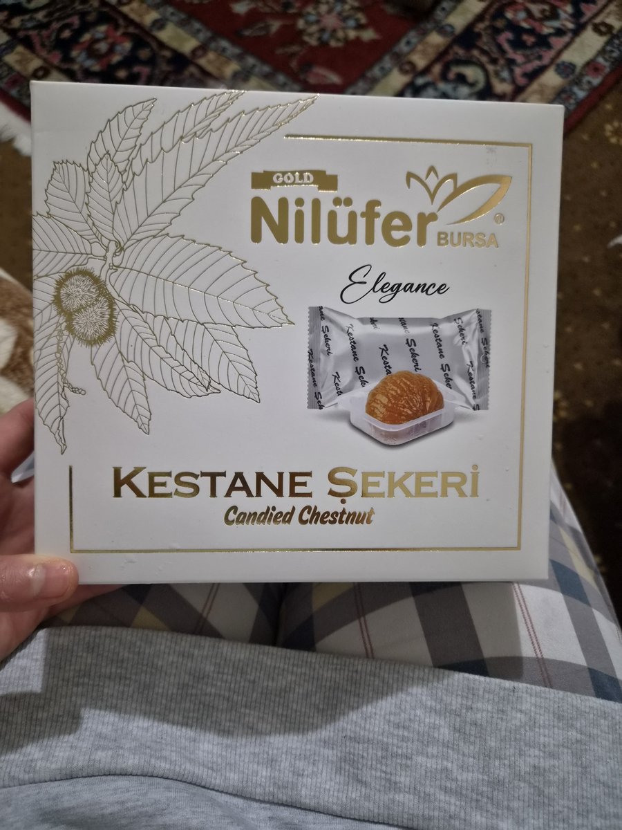 GDaskin's tweet photo. Bana hediye alacaksan kestane şekeri al... Bursa'dan teyzem gelmiştir 😋😂 https://t.co/5YwEEizChF