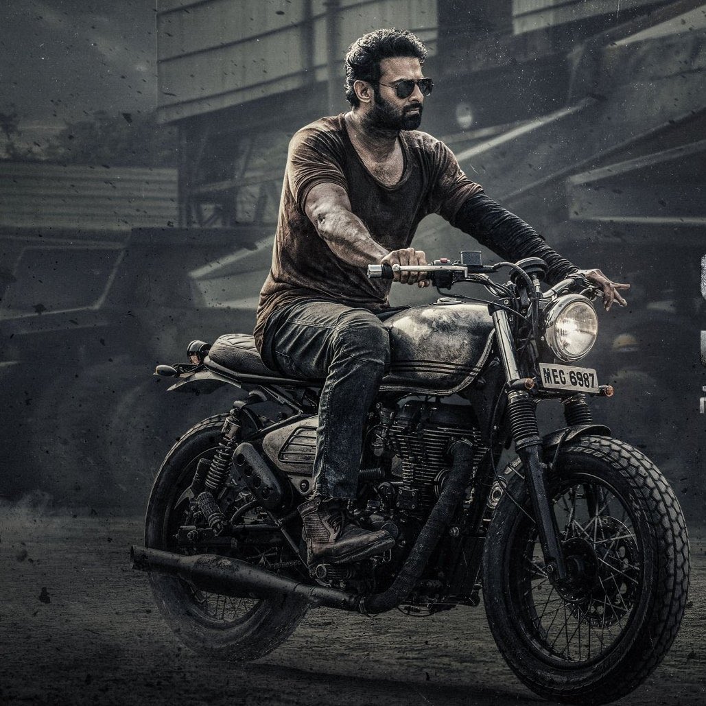 Varshithraj9's tweet photo. #HBDPrabhas https://t.co/Y8XnZ0d5E5