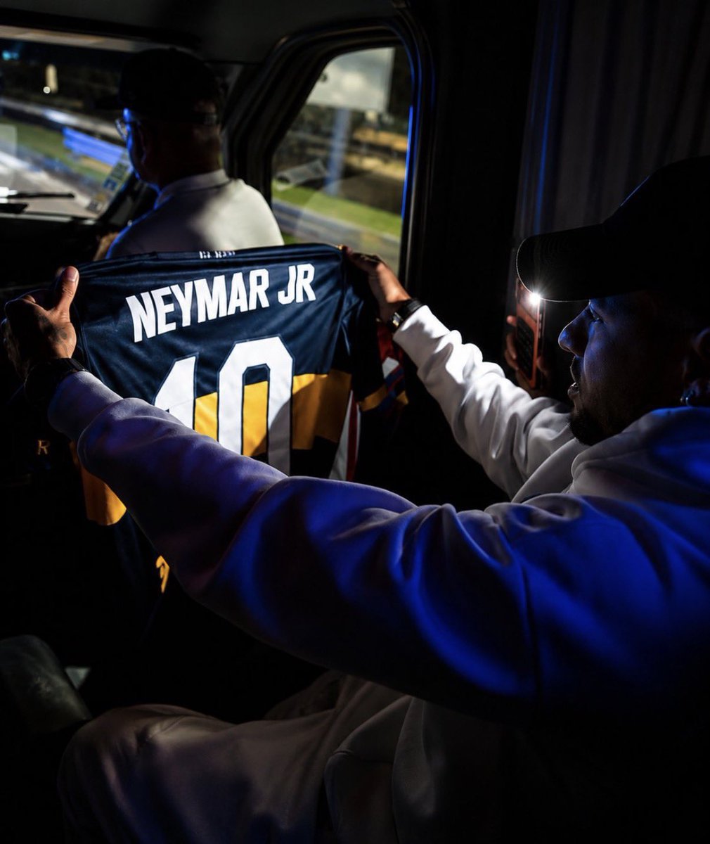 MonooBosteroo's tweet photo. 6 meses nomas ney, y me haces la persona mas feliz del mundo https://t.co/H9cRZb3ClP