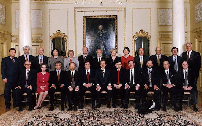 TheBlairArchive's tweet photo. Tony Blair’s first Cabinet poses for an official photograph at Downing Street following Labour’s landslide victory. (May 1997) https://t.co/guLmzXhA2b