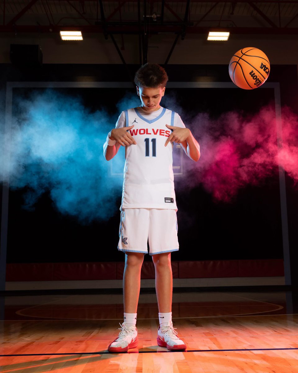 HometownMediaTN's tweet photo. LCMS Basketball Media Day SNEAK PEEK 👀

#sportsphotography #mediaday #sportsportraits #basketballmediaday https://t.co/JsxNM1QmXW