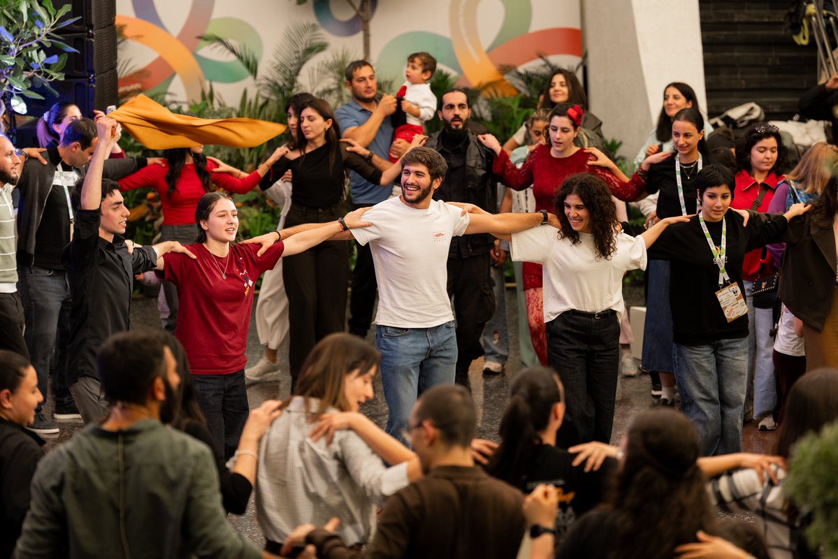 COP17_Arm2026's tweet photo. 🌿 Culture takes many forms at the Green Zone, from musical performances and Armenian traditional dances to art exhibitions. Each offers a unique perspective on the beauty of nature and the importance of biodiversity conservation. https://t.co/NbERwdtssZ