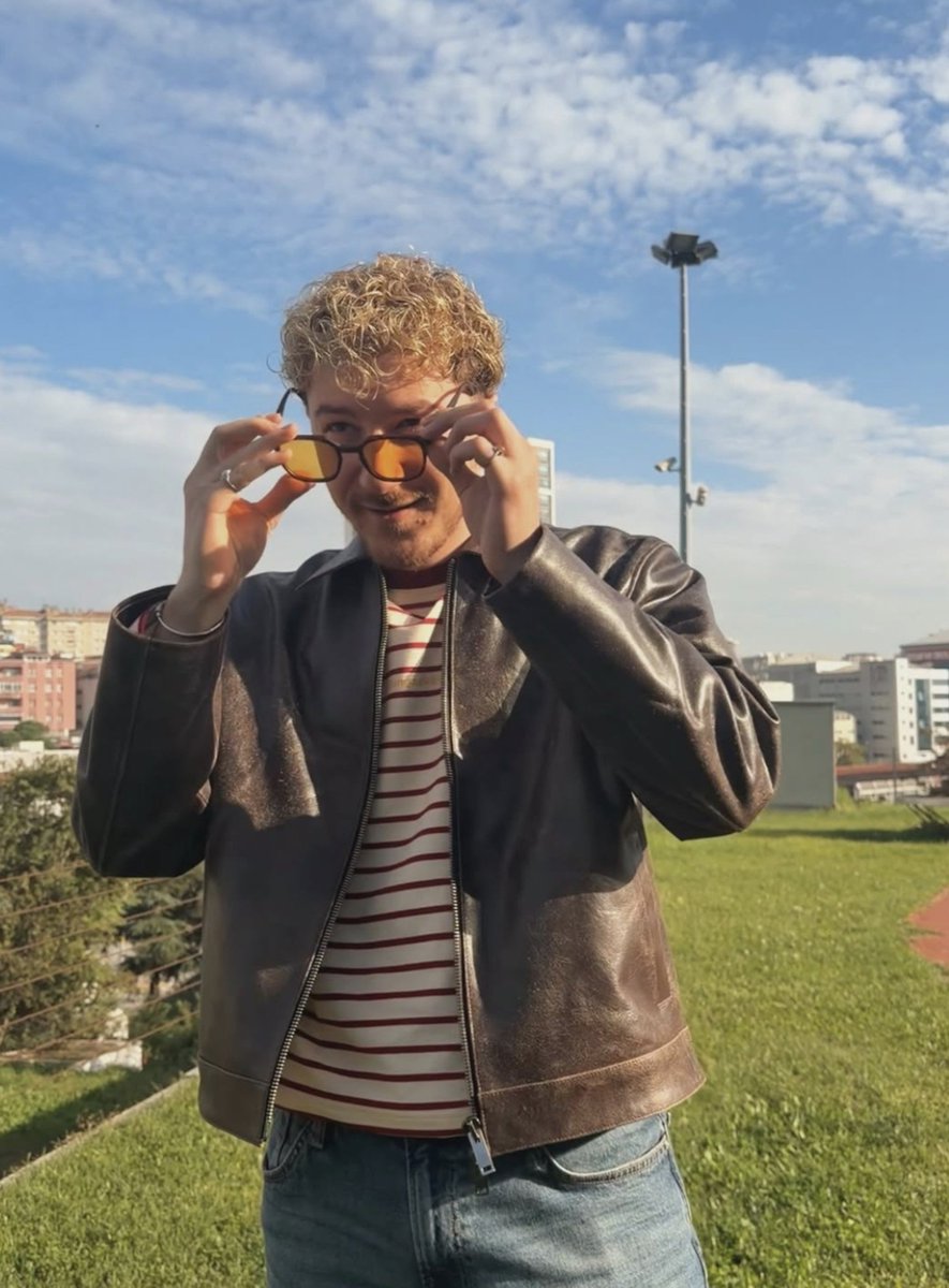 PermaNewstr's tweet photo. Alperen'in Instagram dump güncellemesi 🤩🫶🏻

-güneş falaaaan https://t.co/s6LcRzYF58