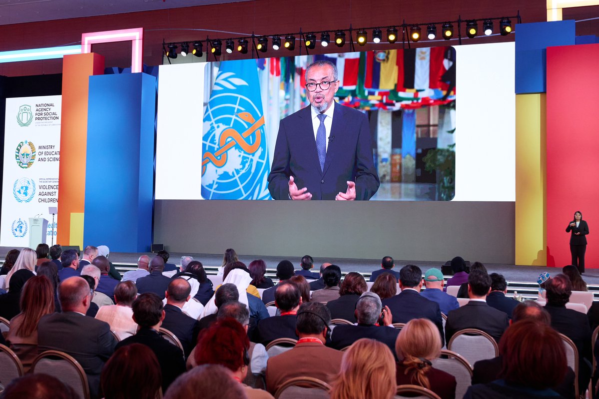 WHO_Europe's tweet photo. 🏆 Congratulations to Uzbekistan’s 🇺🇿 First Lady on receiving the WHO Director-General’s Award 2026 for her leadership in advancing childhood cancer care and championing every child’s right to a healthy life.

💙 Every child deserves not only to survive, but to thrive. https://t.co/r4viIcl04U