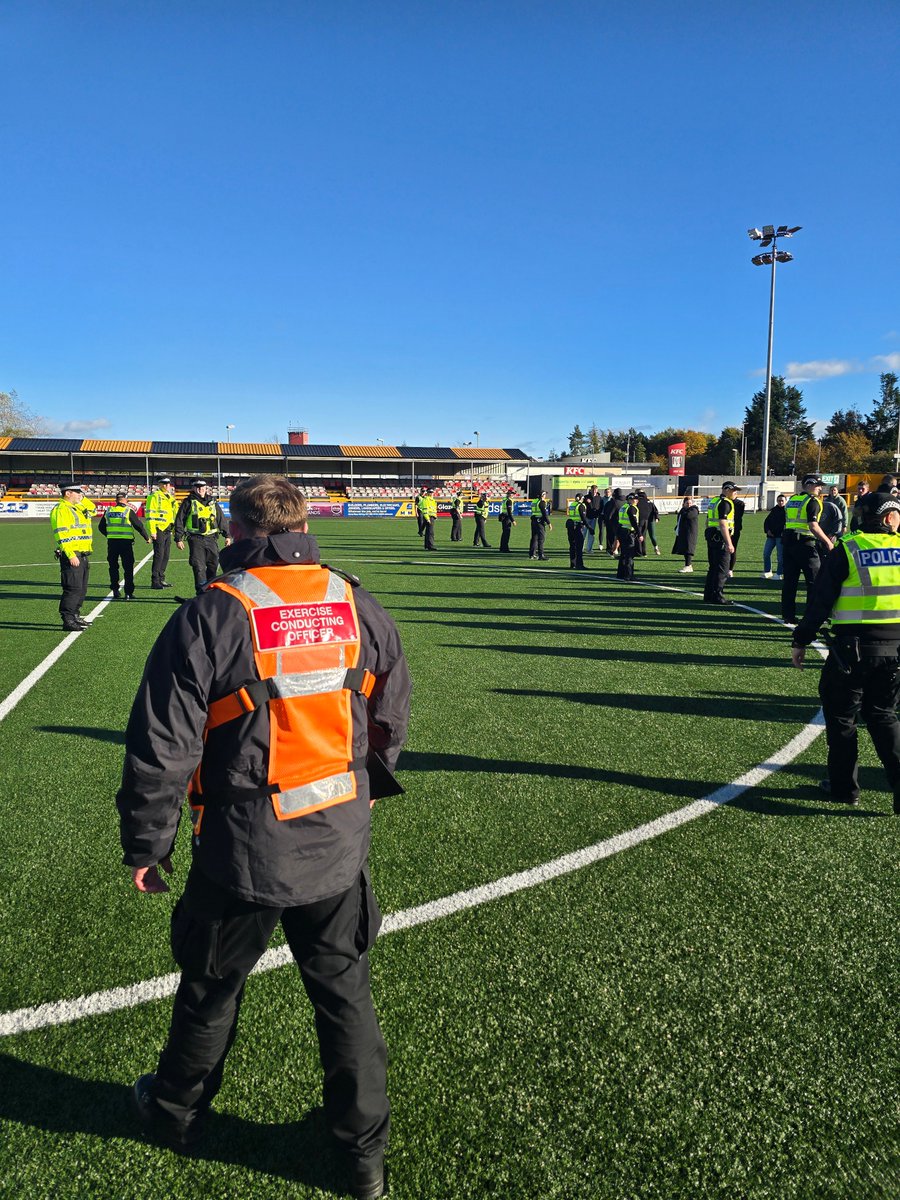 PSOSCollege's tweet photo. Over 150 recruits participated in an external training event today.

The new officers were involved in a day of sporting event activities at Indodrill Stadium in Alloa.

Recruits were tested on legislation, operational safety training and first aid skills.

#LifeOfAProbationer https://t.co/BXfR7QkZ1w