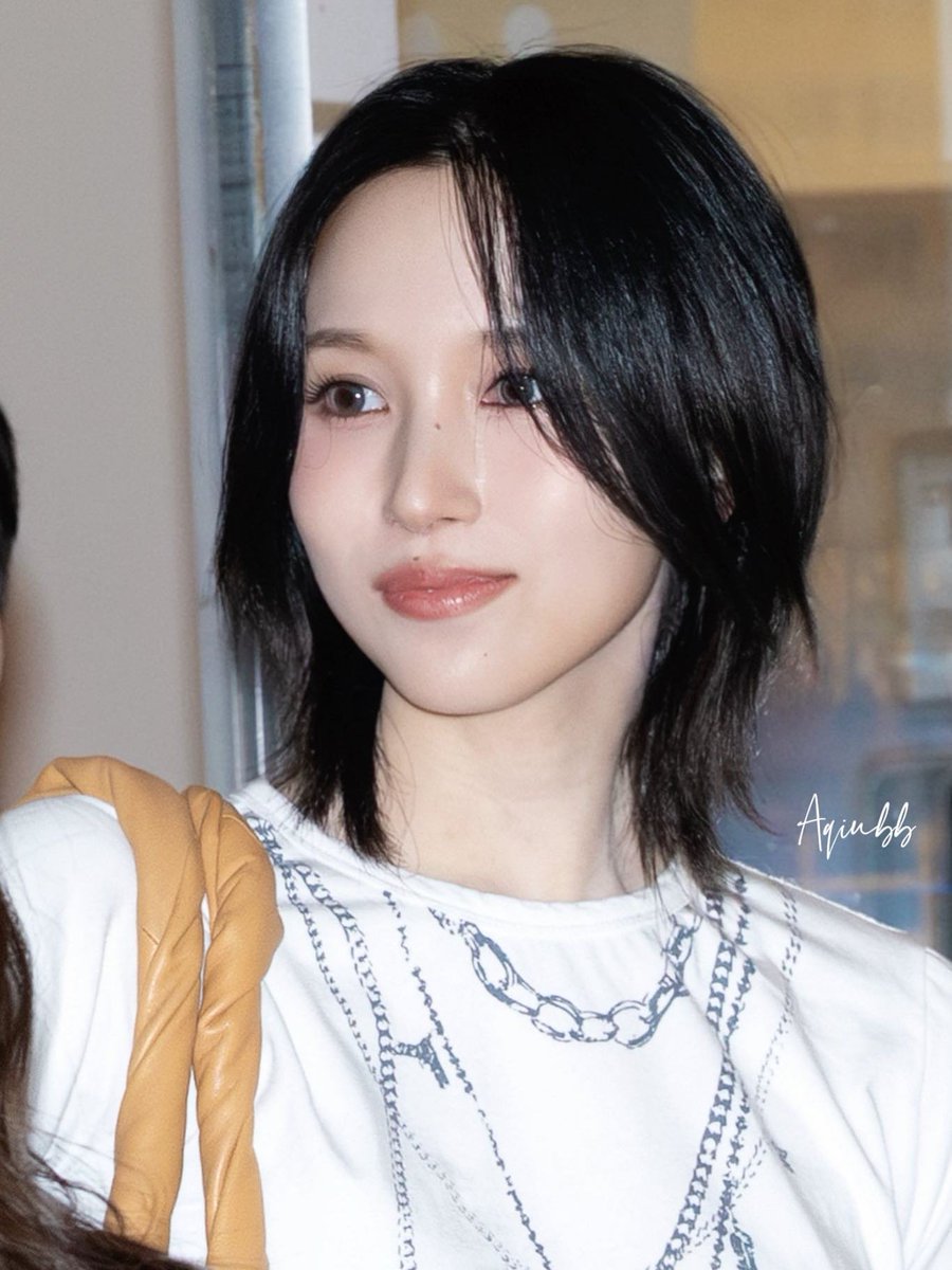 MinapenguinsTw's tweet photo. Mina has a charm of her own 😍✨️

#MINA #미나 #TWICE #트와이스 #TWICE_MINA #ミナ #トゥワイス #MYOUIMINA #MINARI https://t.co/tpurK0byTk