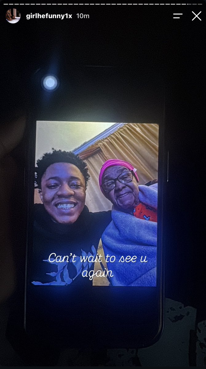 validclipx's tweet photo. Reggie posted a picture with his late grandma and a cryptic caption “Can’t wait to see you again.” https://t.co/dqUAUedYkN