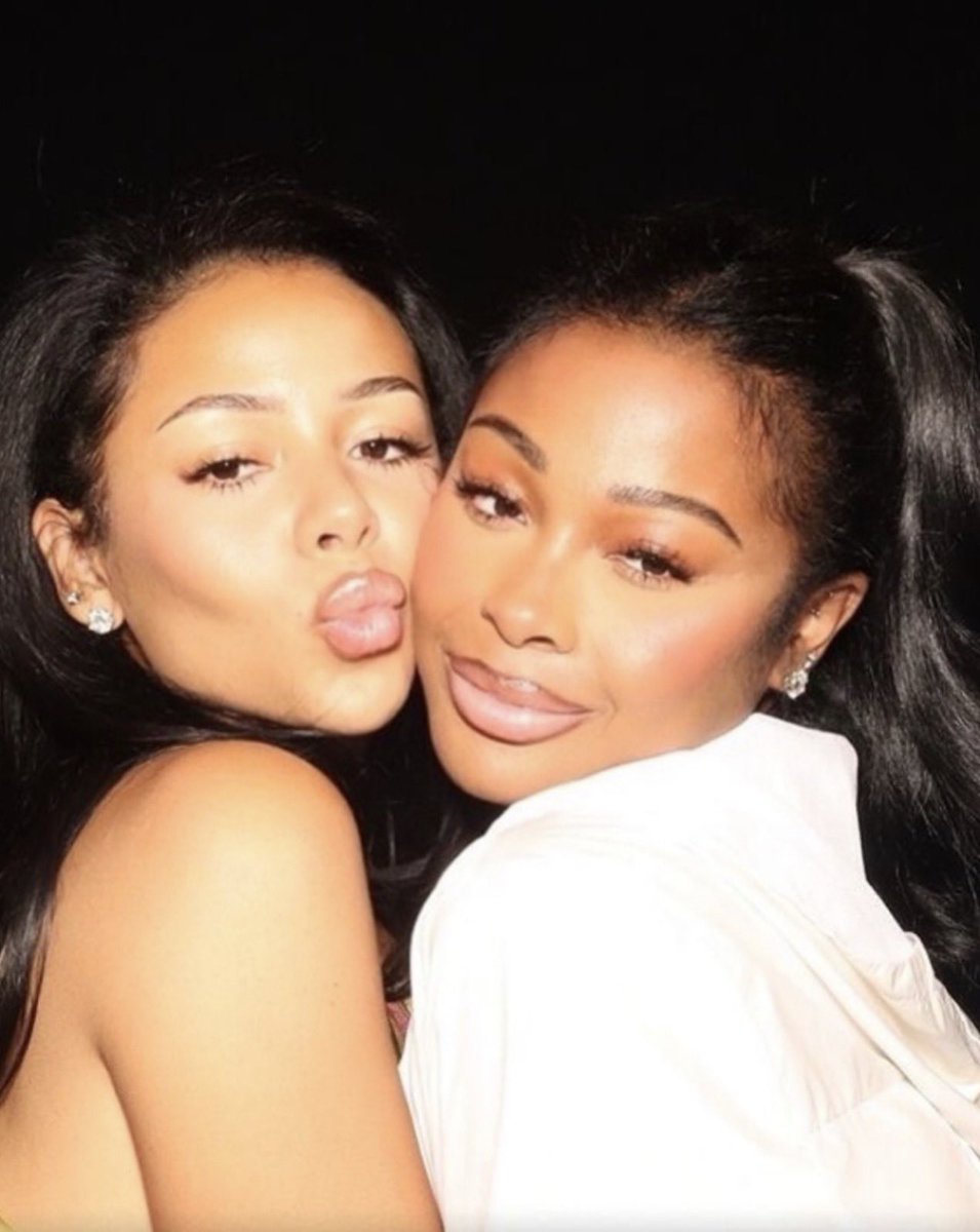 MTSnews's tweet photo. Mariah and Jayda! 💕 https://t.co/hCYBDbuQMc