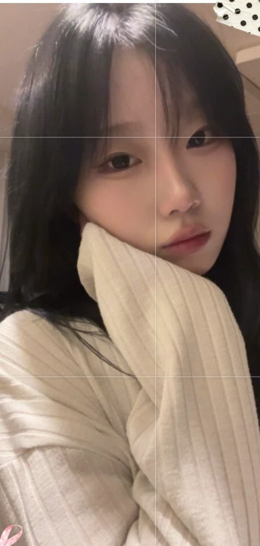 7jfo6v's tweet photo. 황시하 07 https://t.co/C3XggCRmMz