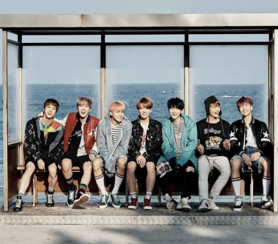 joanneOOT7's tweet photo. “So thanks
Believing in someone like me
Dealing with these tears and wounds
So thanks
For becoming my light
For becoming the flower in the most beautiful moment in life”
We will always believe in you and be by your side, BTS💜
#ARIASBTS https://t.co/OLTsV7VRGj