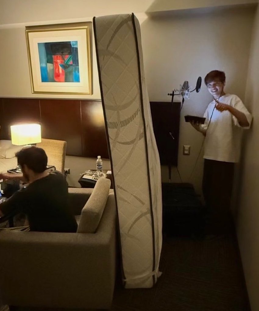 sueerry91's tweet photo. GETTING                                   TO MAKE 
  READY                                      HISTORY https://t.co/8S46aG2sS4