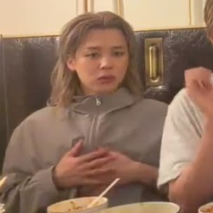 desperancitas's tweet photo. ARMYS DE MIERDA déjame tus mejores imágenes meme o no meme de bities GRACIAS TKM https://t.co/GhlEScSTN9