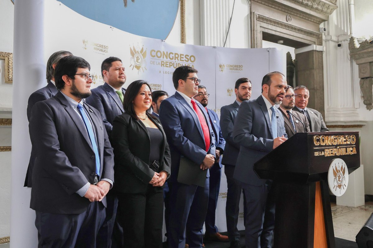 CongresoGuate tweet picture