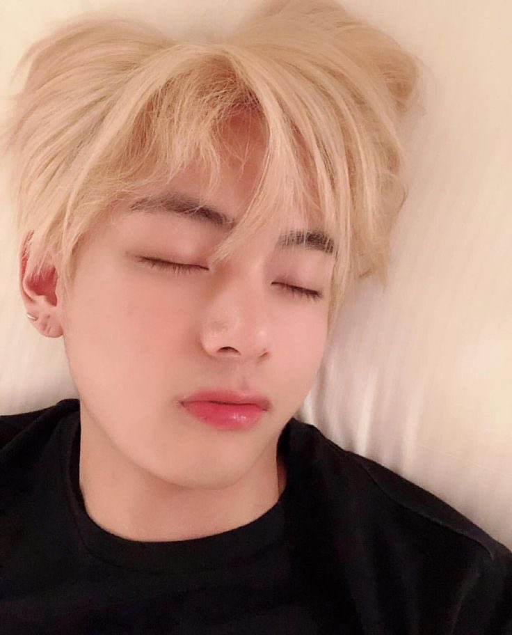taeazucar's tweet photo. haii :3 busco mutis

♡ army 
♡ ot7 
♡ taehyungnista 
♡ taekook/kookv lover
♡ 22, lima perú

#armytwt #btstwt https://t.co/cs7L737Q6E