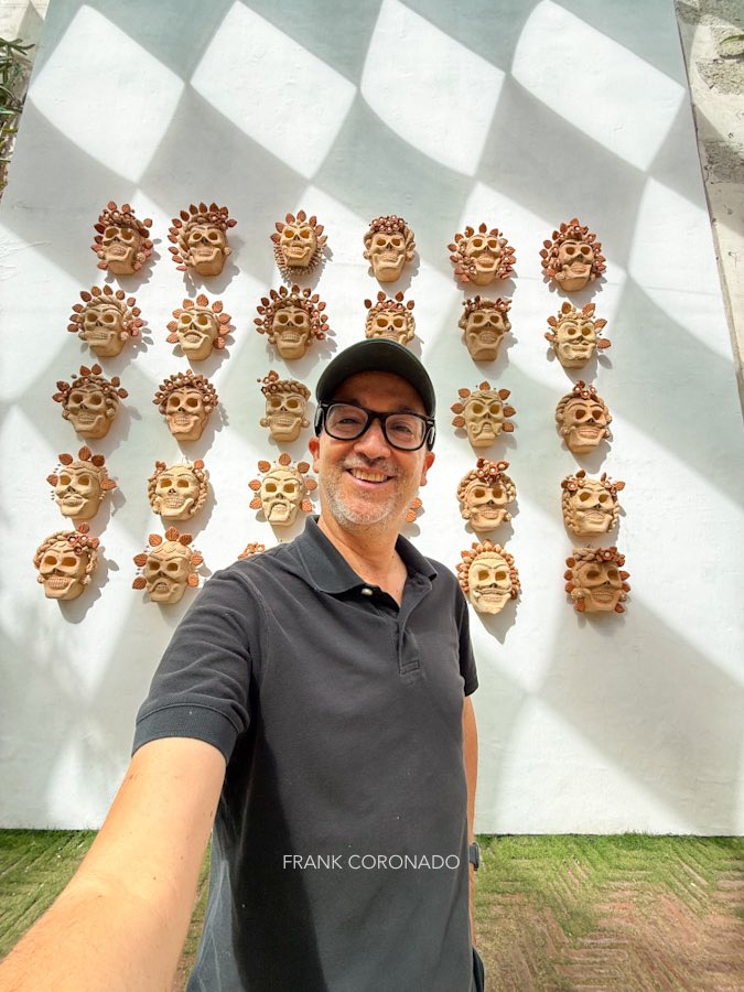 fcoronado's tweet photo. 💀🌼 Calaveras de Atzompa en el Centro Cultural San Pablo en Oaxaca.

Visita esta instalación donde la tradición del pastillaje da vida a un impresionante Tzompantli (muro de cráneos) que celebra la identidad de los pueblos originarios y el vínculo entre la vida y la muerte. https://t.co/83abklx2NW
