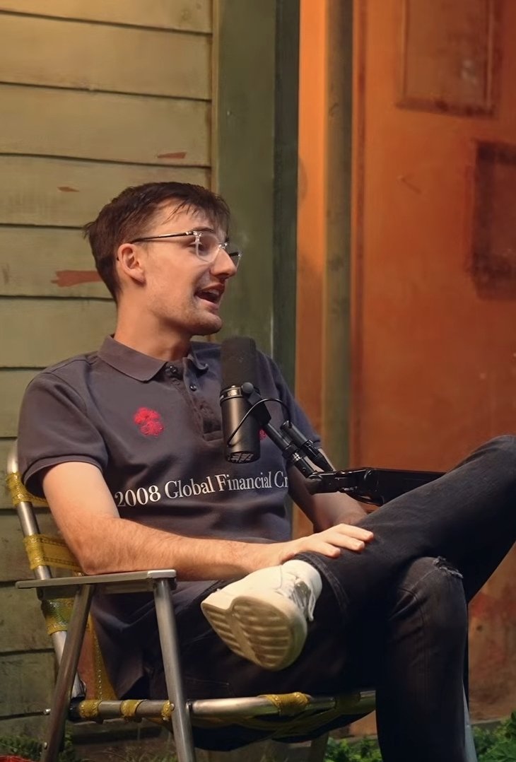 tofuriin's tweet photo. fire shirt btw https://t.co/S5hNGNviLI
