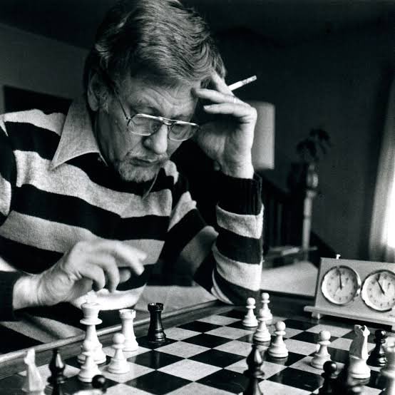 chessforumnyc's tweet photo. It's an entire world of just 64 squares. I feel safe in it. I can control it; I can dominate it. And it's predictable. So, if I get hurt, I only have myself to blame.
Walter Tevis (1928-1984), The Queen’s Gambit https://t.co/M3xr1xszWL