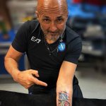 Photo by . (@napoligol10)