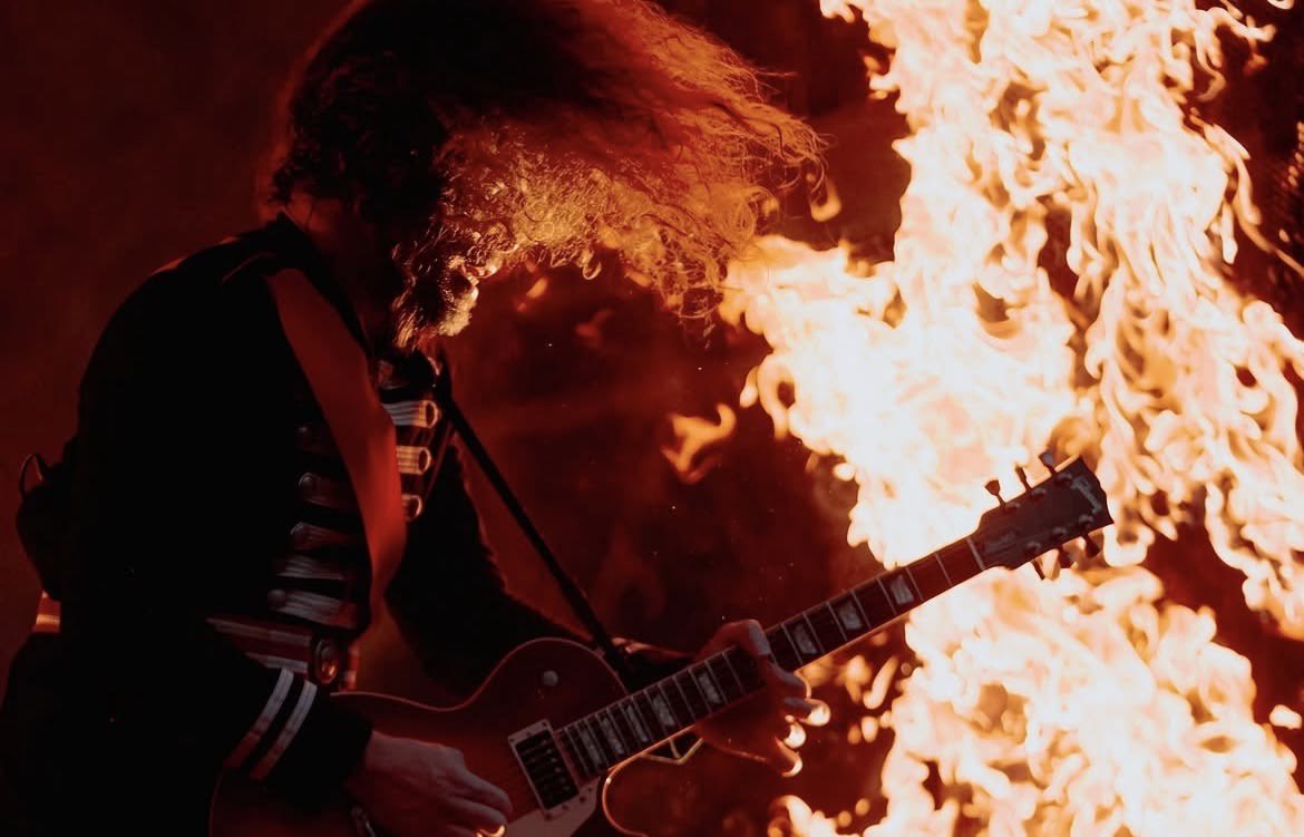 stellarcasualty's tweet photo. it’s so special how things just spontaneously combust around ray toro. that’s not pyrotechnics he can just do that https://t.co/NxHpIBiQgo
