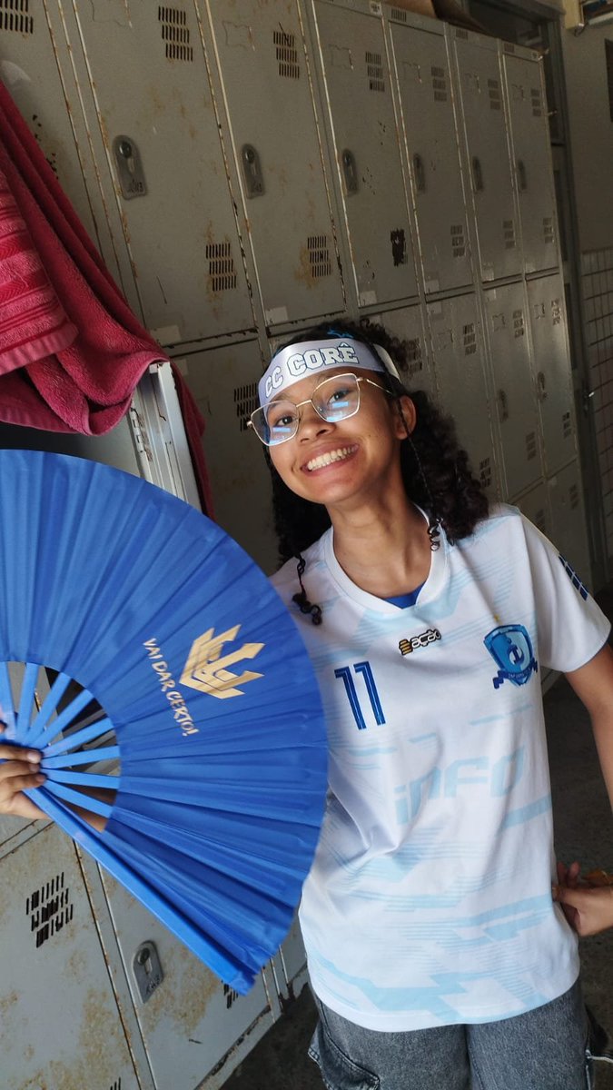 lnllvs's tweet photo. info, o teu nome eu grito💙 https://t.co/dyaPffwLWP