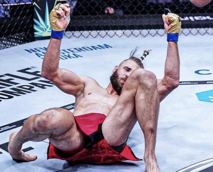 WonderbreadMMA's tweet photo. Me after betting the house on Volkov to win by 1st round KO just for him to lose a lacklustre decision https://t.co/xkQ1YNIyLM
