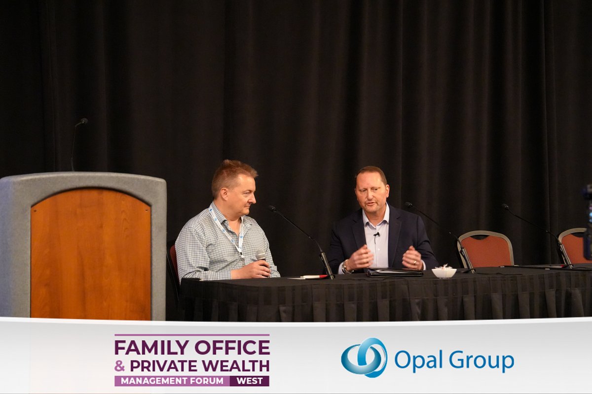 Opal_Group's tweet photo. 🌟Dr. Jeremy Lurey presented on how to live a life with greater purpose.

#OpalGroup #OpalGroupFOPWW https://t.co/ExiauMV0tt