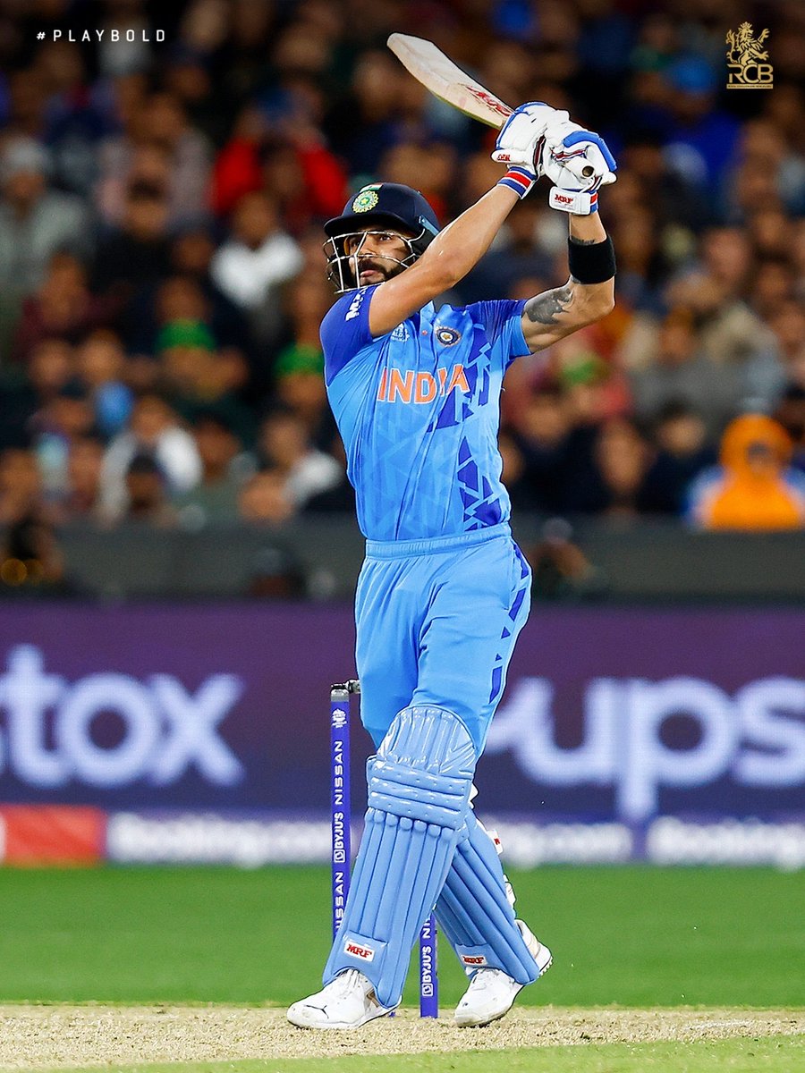 RCBTweets's tweet photo. When the pressure is on, the stakes are high, the whole world is watching you, and 1️⃣.4️⃣ billion Indians are backing you... 𝑲𝑰𝑵𝑮 𝑲𝑶𝑯𝑳𝑰 did the unthinkable. 🤯🇮🇳💪

#OnThisDay in '22, you already know what happened... 🔥

#OnThisDay #PlayBold #ನಮ್ಮRCB https://t.co/zsMcCfijMA