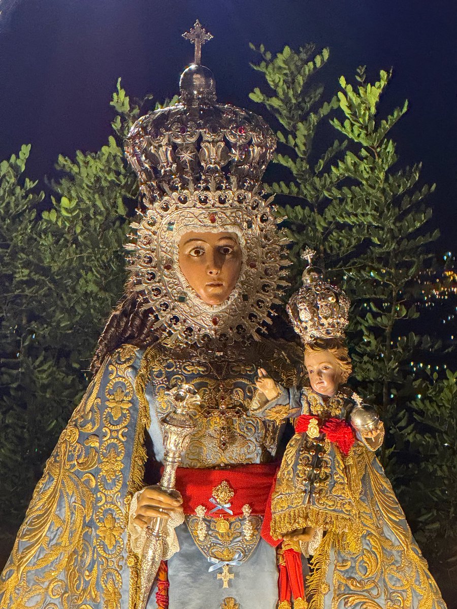 PablodeGuzman's tweet photo. La Reina de Murcia ya está de nuevo en su Santuario. https://t.co/BuN2ZzUosE