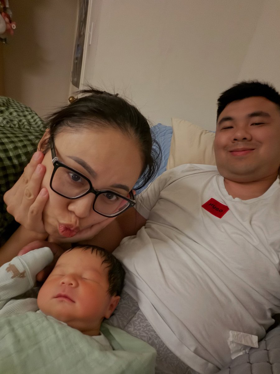 Jessly_xo's tweet photo. One month ago, my wife showed me true strength as she brought our son into the world. I couldn’t be prouder. Our big boy, Wilson, arrived at 8 lbs 9 oz. Happy 1 month, son. Welcome to the family. https://t.co/uVSEJUGzMM