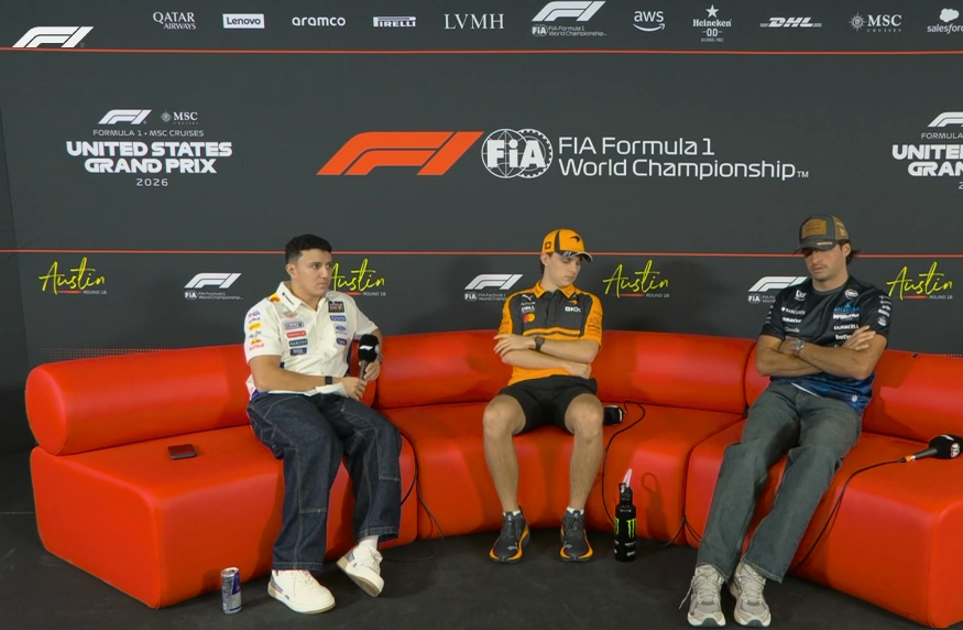 VidaoPantalla's tweet photo. ¡COMIENZA EL #MEDIADAY DEL #F1 #USGP!

¡Ronda 1! 

¡Isack (#RedBull), Oscar (#Mclaren) y Carlos (#Williams)! https://t.co/15D5ZD1pbW