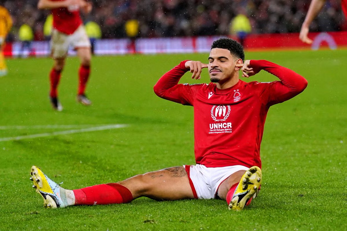 Satoshiboomer's tweet photo. The best Saka replacements #FPL 
 1. Rogers - 0.50xGI/90, in one of the best attacks  
 2. Palmer - penalty taker in one of the best attacks,0.34xGI/90 
 3. Mbeumo - 0.69xGI/90, playing striker 
 4. Gibbs-White - penalty taker, 0.46npxGI/90, good entry point, relying on assists https://t.co/0POxRKLniM