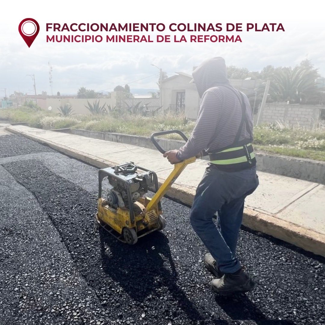 CAASIM's tweet photo. ✅ ¡Atendemos tus reportes y seguimos avanzando con los trabajos de bacheo!

🛠️💧 Como parte de las acciones posteriores a las reparaciones en líneas de conducción y distribución de agua potable, personal especializado realizó trabajos de reposición de carpeta asfáltica en: https://t.co/YC690yakcw