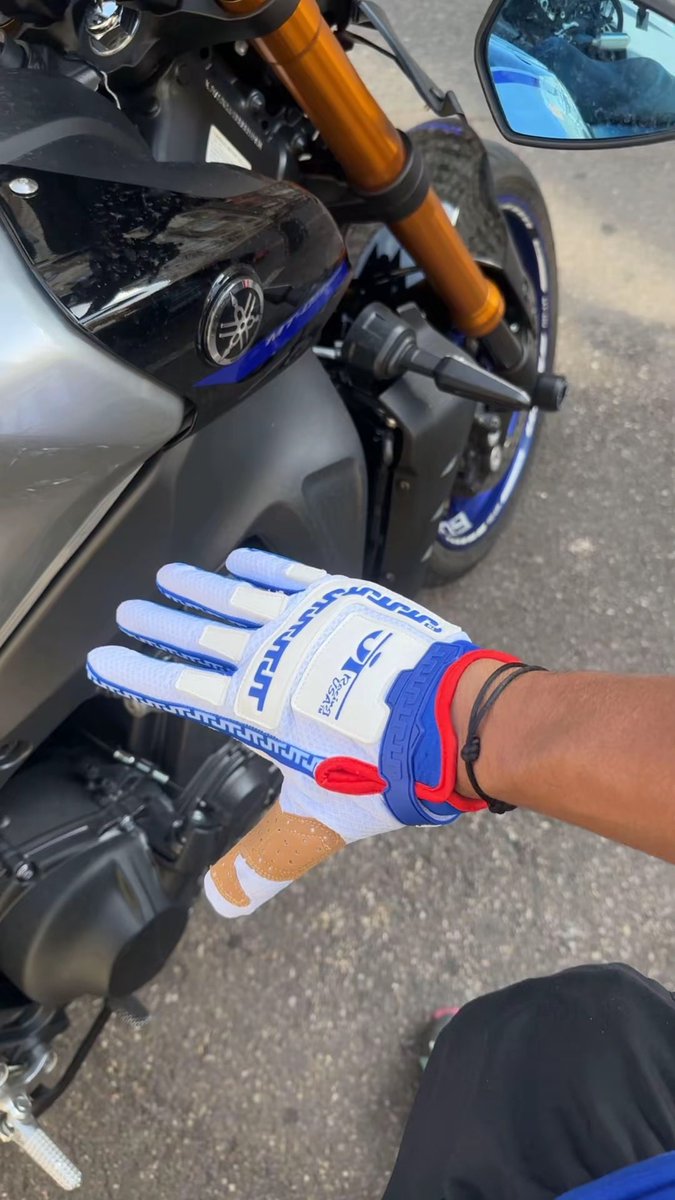 sosbands's tweet photo. Et je repars https://t.co/ctUh0hSkBX