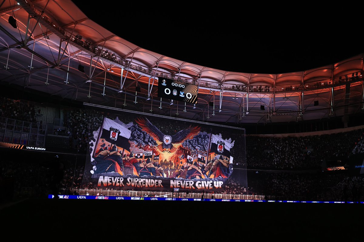 Besiktas's tweet photo. Never Surrender, Never Give Up! 🦅

#ForzaBeşiktaş https://t.co/WK6Hgtdry5