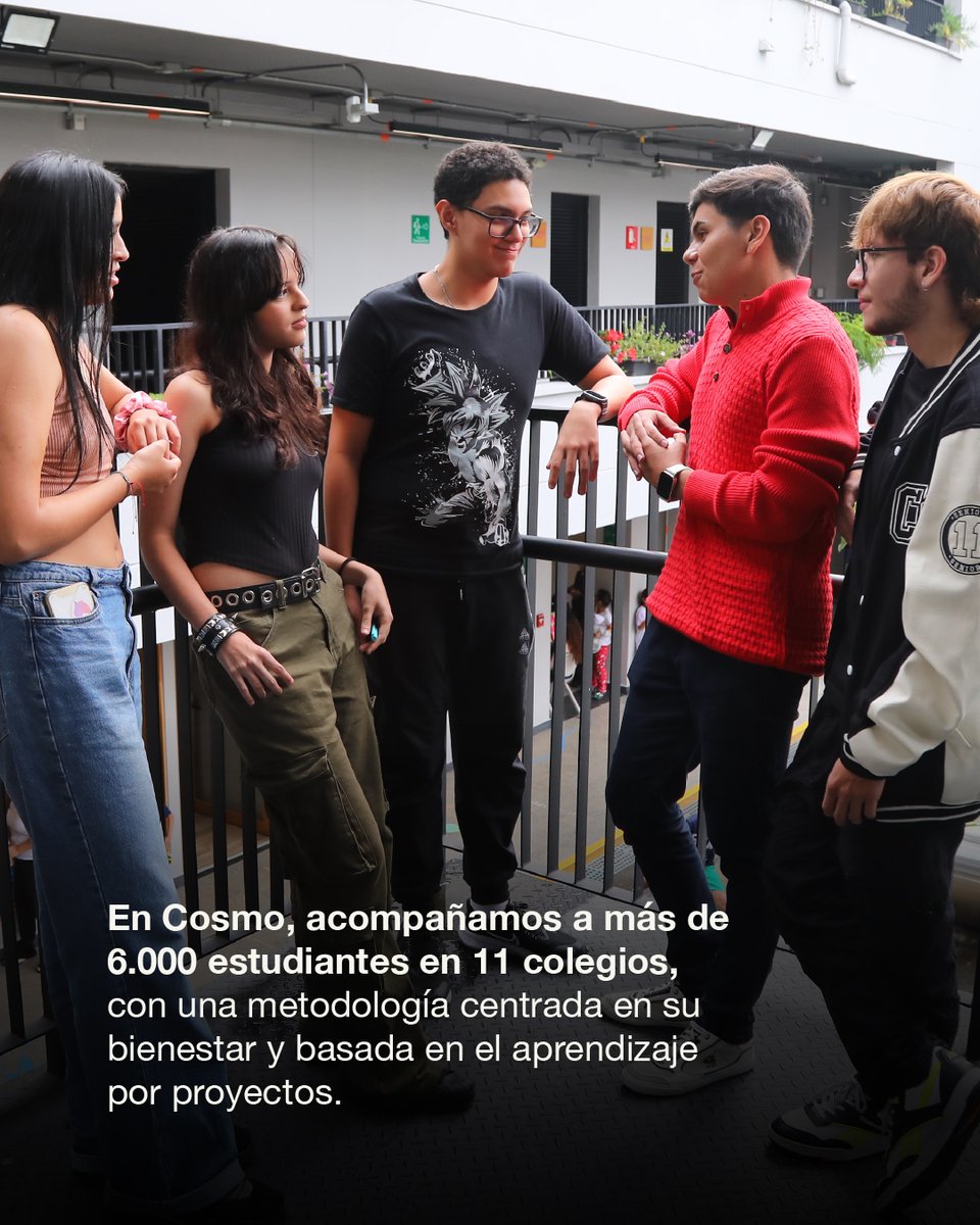 Comfama's tweet photo. 💡 Nuestras filiales ofrecen caminos de progreso para los antioqueños. Ellas también hacen parte de la expansión de Comfama en la última década. 

Hemos diversificado nuestras fuentes de ingresos para fortalecer nuestra sostenibilidad y ampliar la capacidad de generar impacto social. 🤝

#EnComfama crecemos con un propósito: acompañar a las familias a vivir mejor, y responder con innovación y pertinencia a los desafíos de nuestro tiempo. 

Aquí algunos datos que lo demuestran ⤵️

Más detalles en https://t.co/usN0V0omKW