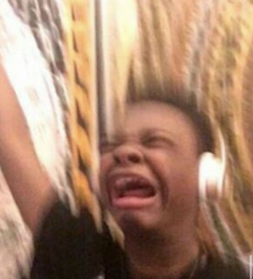 canalgnt's tweet photo. ai você chega no crush e fala assim: 

AAAA COMO EU ADORO AMAR VOCÊÊÊ 🗣️🗣️🗣️🗣️
.
.
.
.
.
.
.
.
.
e chama ele pra assistir #AngélicaAoVivo mais tarde https://t.co/ove4lvZ9nD