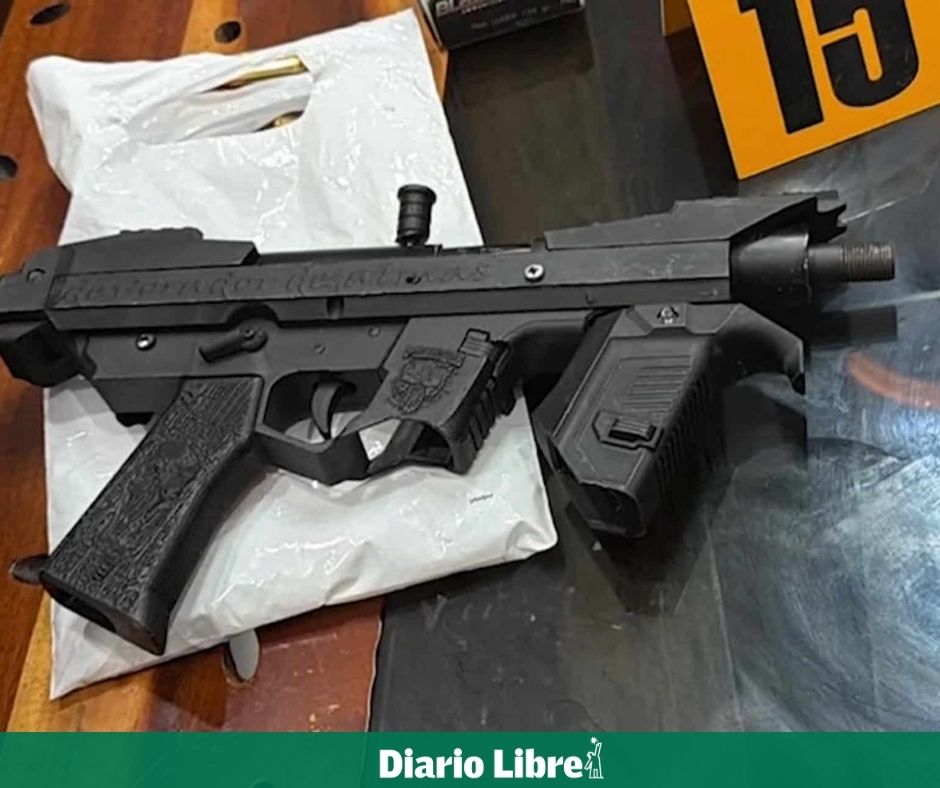 DiarioLibre's tweet photo. 🌐 | #MundoDL | Armas elaboradas con tecnología 3D encienden las alarmas en las autoridades de Costa Rica

🔗https://t.co/ZTumXMrRCQ

📸 Foto: Ministerio de seguridad Costa Rica

#DiarioLibre #Armas #Tecnología #Alarmas #Autoridades #CostaRica https://t.co/WLHqUlpXbG