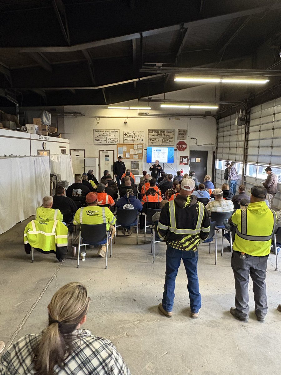 CaltransDist3's tweet photo. El Niño preps are in full swing! Crews recently completed winter operations meetings this month in Kingvale and South Lake Tahoe. Caltrans and our partner agencies, planning and prepared for the 2026/27 season.
@NWSSacramento @NWSReno https://t.co/8MpGHlXXrN