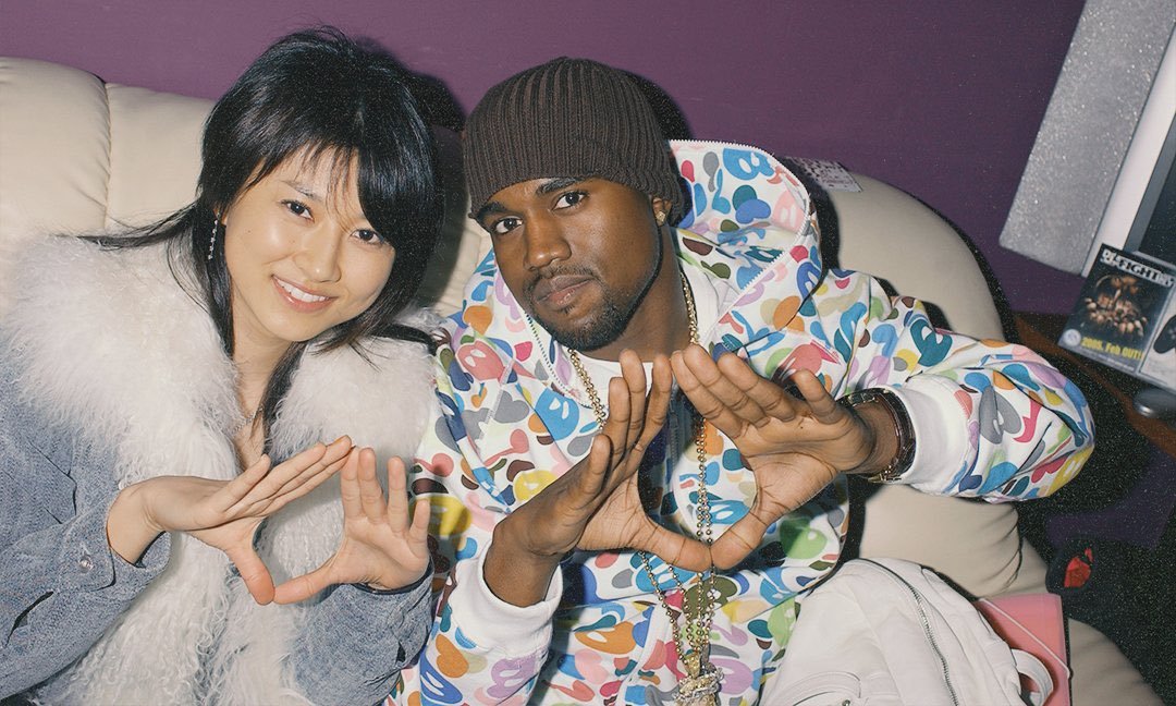 HardestFitPics's tweet photo. Kanye west in Japan, 2004 https://t.co/P7oD5V9Pix