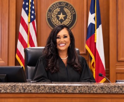 HonShawnThierry's tweet photo. #NewProfilePic I want to once again thank Governor @GregAbbott_TX  @GovHotWheels_TX for the honor and privilege of appointing me to serve the people of Texas as Judge of the 515th Civil District Court of Harris County.

Statutorily established on Sep 1, 2026, approximately 2,500  cases were transferred to our court on September 14th. We have been hard at work administering justice ever since!

If you are an attorney or pro se litigant with a case in the 515th, please visit our website for helpful information regarding filing procedures and court protocols. We are dedicated to upholding the law and ensuring that all who enter the  courtroom are treated with fairness and respect. 

Justice Delivered���⚖️